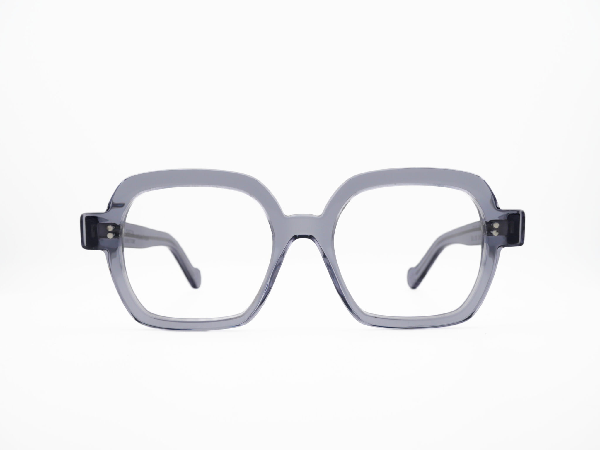 Gris bleu translucide